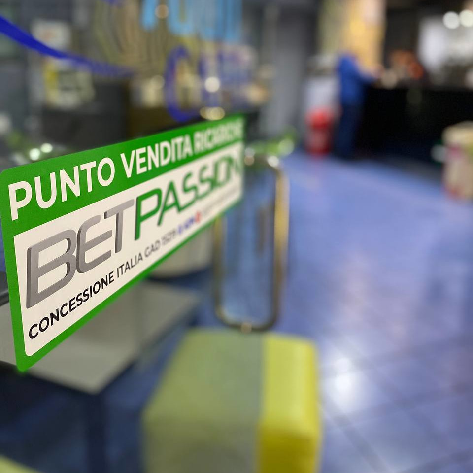 punto-vendita-ricariche-bar-7000caffe-giffoni4
