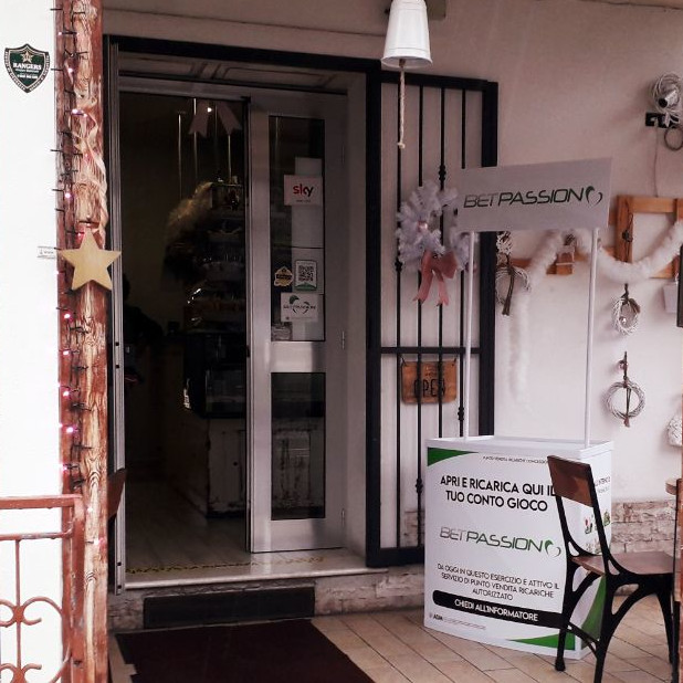 punto-vendita-ricariche-criptos-bar-alife1